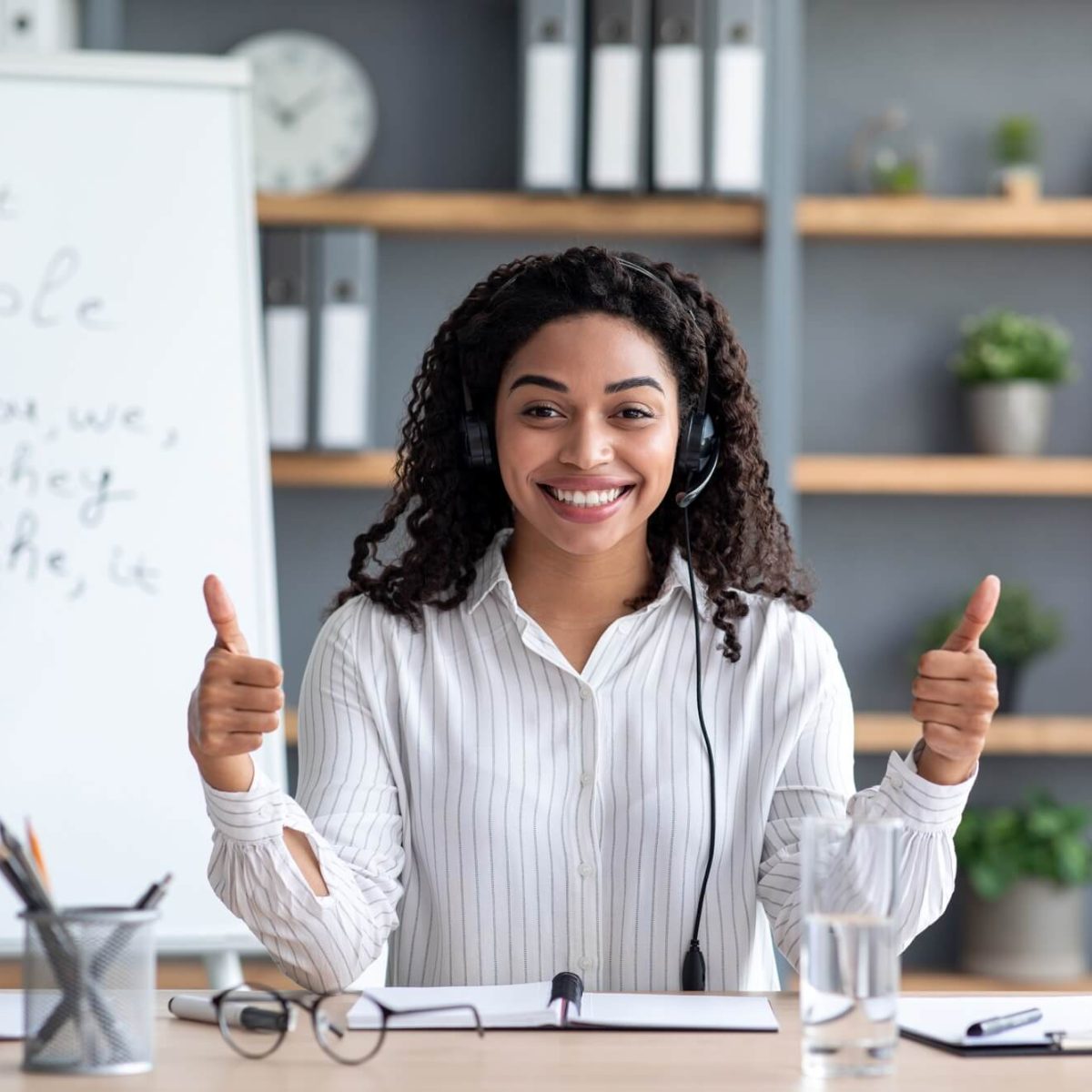 online-teacher-distant-learning-language-video-call-recording-vlog-covid-19.jpg